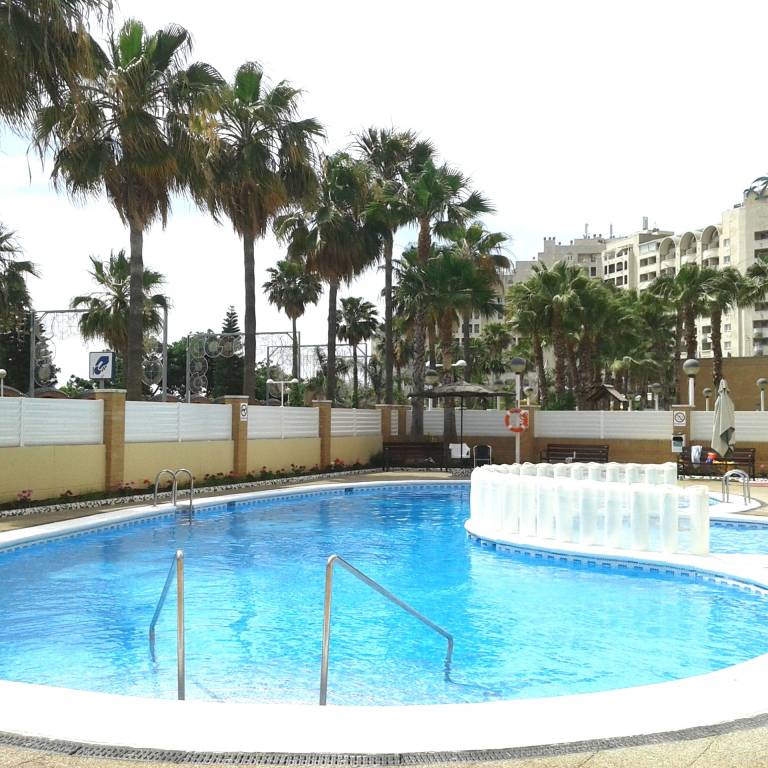 Apartment with pool, terrace & garden | Mountain view in Oropesa del Mar