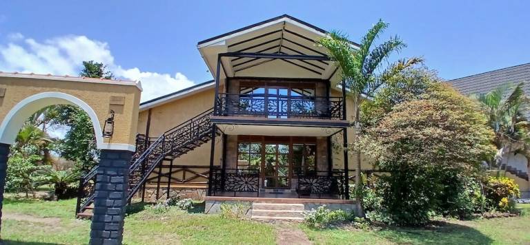 Resort  Luunga