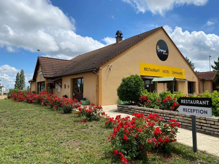 Hotel Kyriad Direct Roanne in Roanne