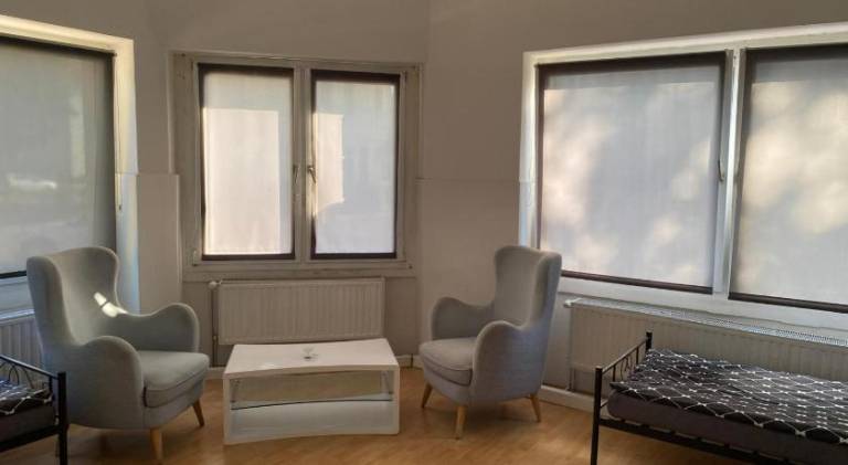 Rental apartment with terrace — photo 3