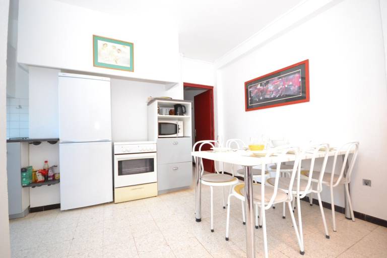Rental apartment with garden & pool | Nature view — photo 4
