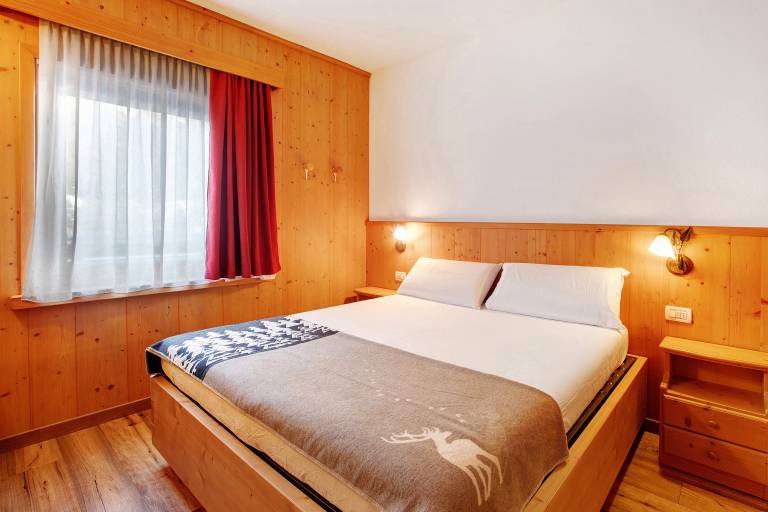 Holiday Apartment "Tra-Monti E Mare" with Mountain View, Private Terrace & Sauna — photo 4