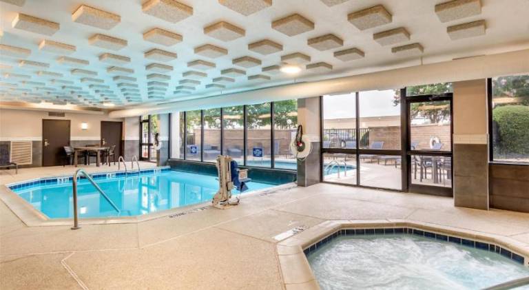Drury Inn & Suites Atlanta Morrow — photo 2