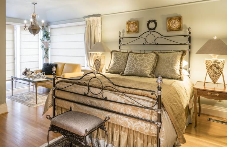 Bed and breakfast  Coquitlam