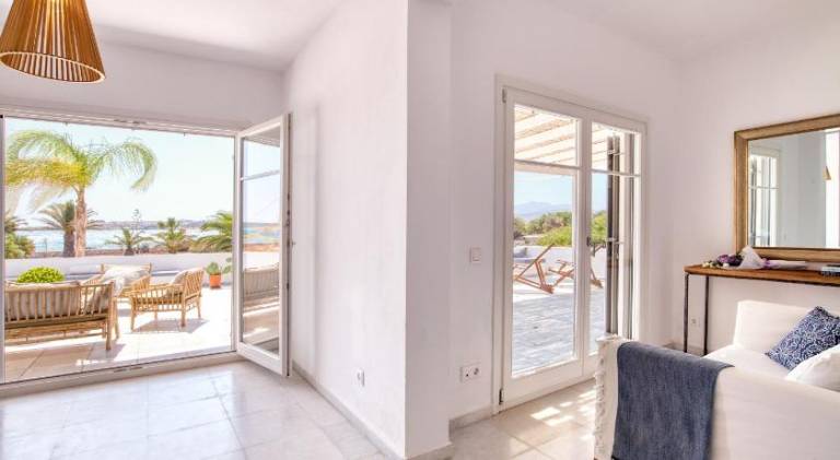 Beautiful villa | Next to the beach | Pets are welcome — photo 2