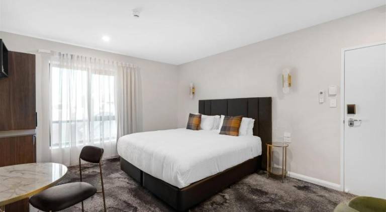 St Hugh Hotel Wagga Wagga