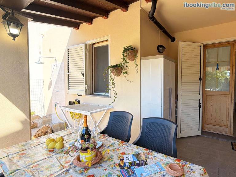 Child-friendly rental apartment with yard & barbeque | Next to the beach | Perfect for remote work | Dogs allowed — photo 5