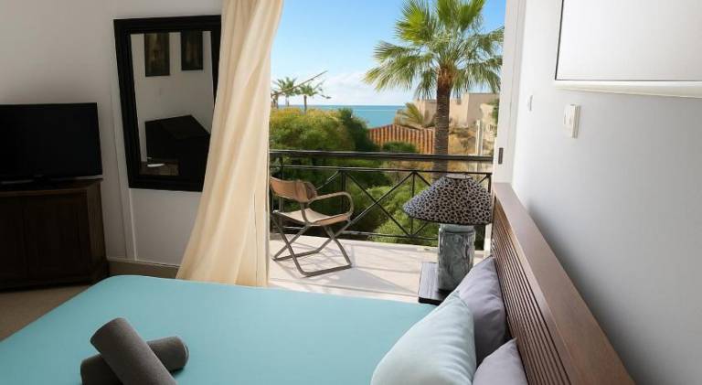 Vacation home with pool in Limassol