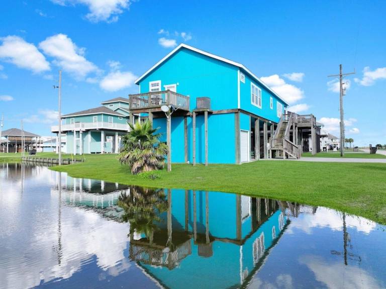 House  Crystal Beach