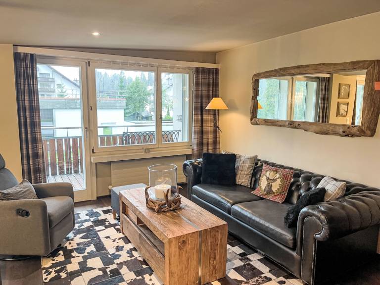 Ferienwohnung in Laax, Schluein für max. 4 Personen Ferienwohnung in Laax, Schluein für max. 4 Personen