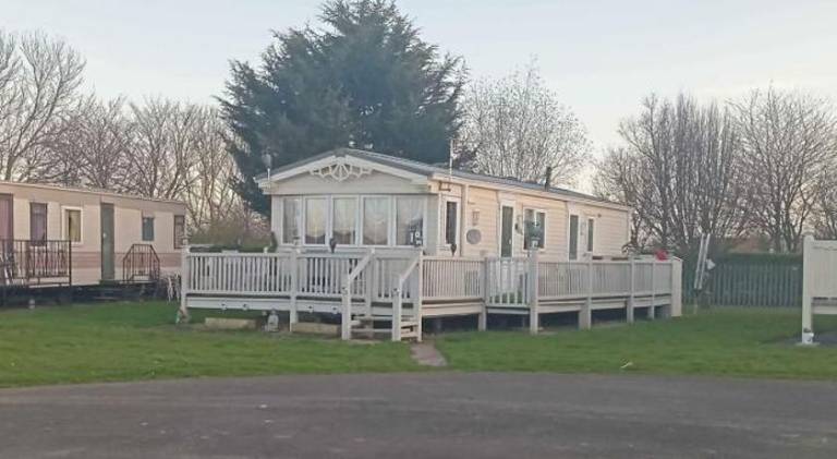 Millfields caravan park I9 — photo 5