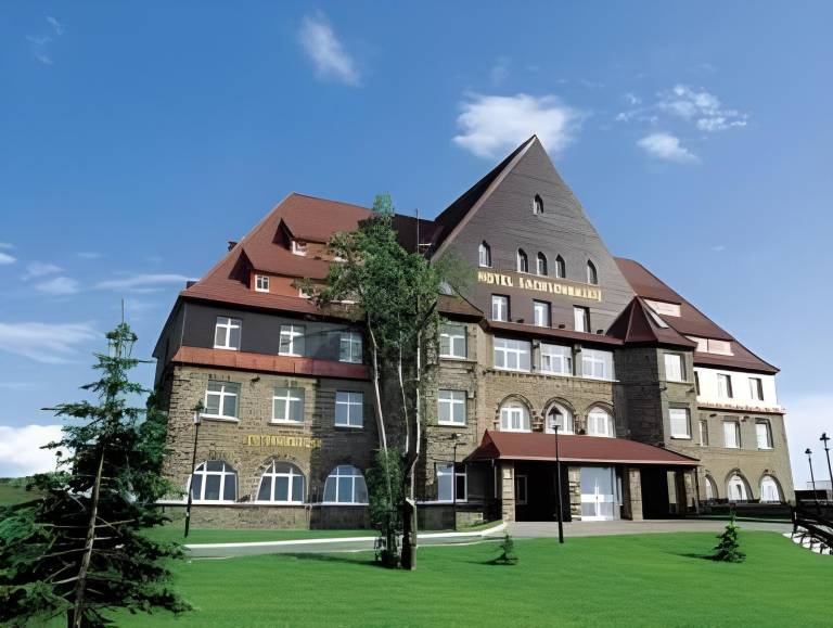Naturhotel Sachsenbaude Oberwiesenthal - Indoor-Pool & Outdoor-Whirlpool in Oberwiesenthal