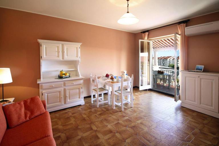 Beautiful holiday apartment with pool, terrace & yard | Pets are welcome — photo 2