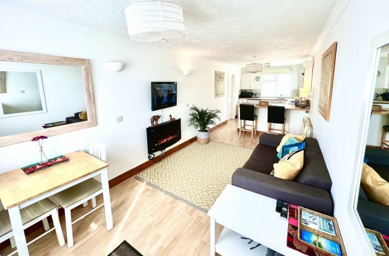 Apartment  Marazion