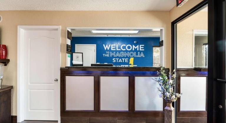 SureStay by Best Western Meridian — photo 4