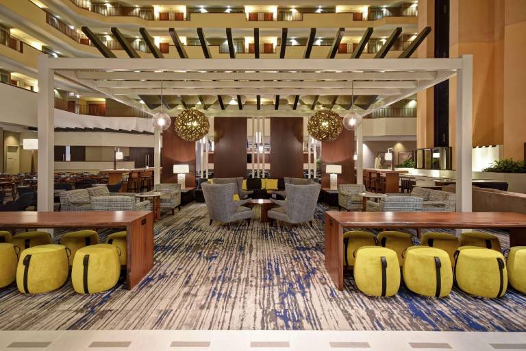 Embassy Suites by Hilton Charleston — photo 2