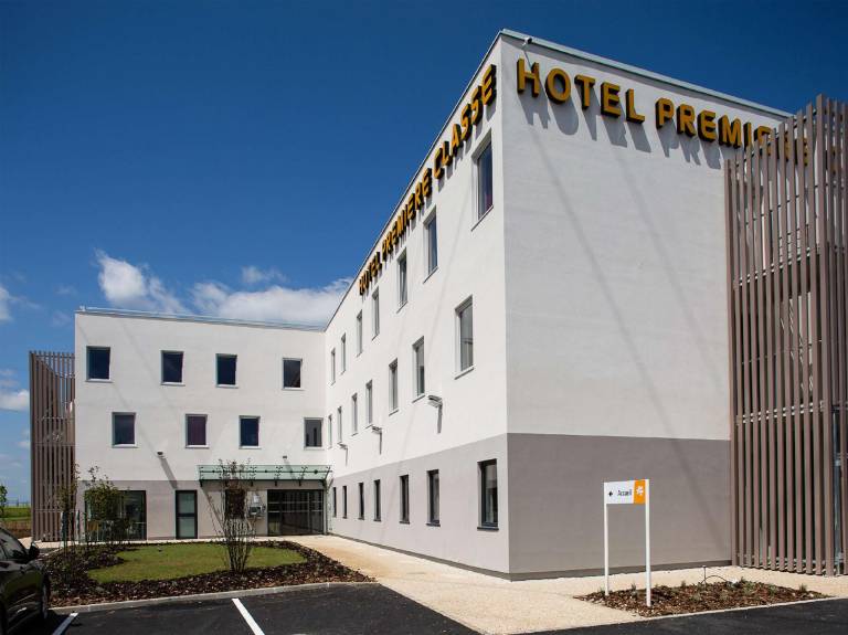 Premiere Classe Chartres Sud - Barjouville in Chartres