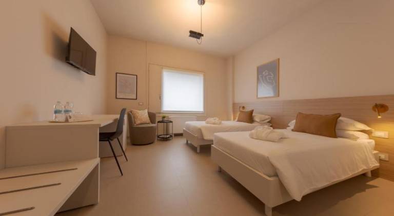 Serviced apartment with yard in Sesto San Giovanni