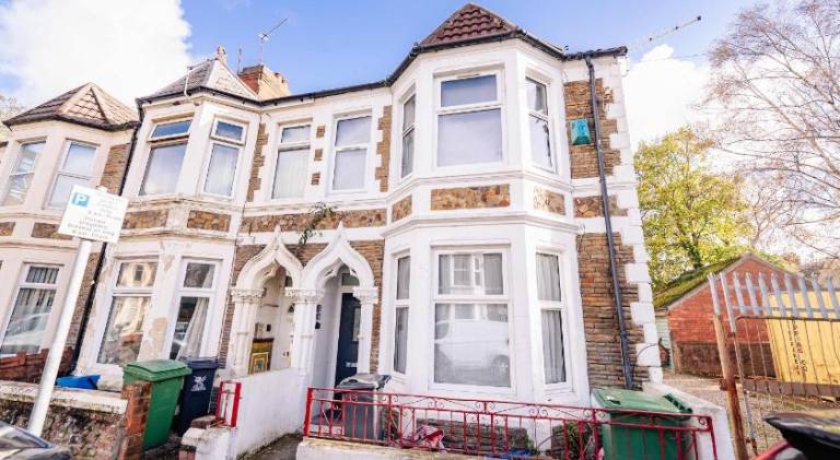 Holiday apartment | Next to National Museum Cardiff | Good for workation — photo 4
