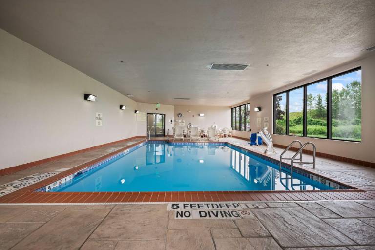 Hampton Inn Ridgefield Park — photo 2