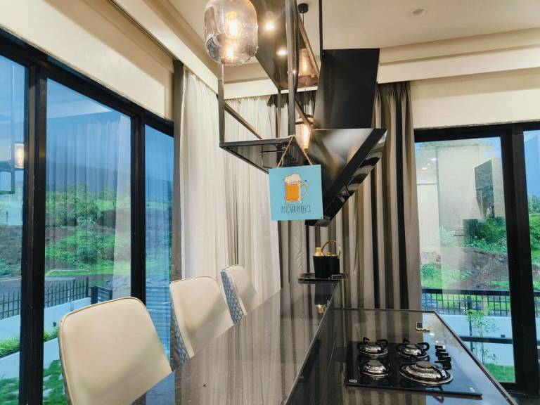 Villa with pool & grill — photo 4