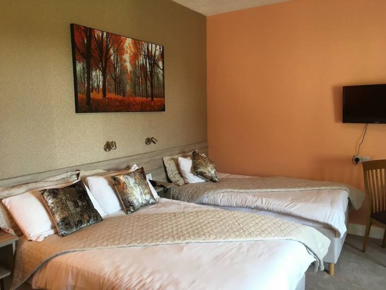 Accommodation  Beaufort