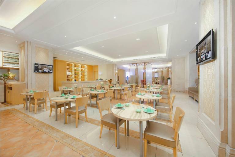 Vienna International Hotel Hangzhou East Railway Station — photo 5