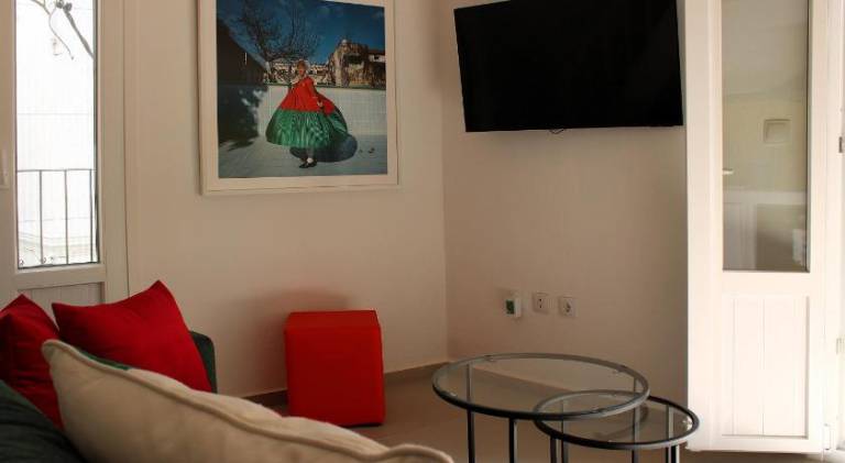Beautiful apartment with terrace | Pets are welcome — photo 2