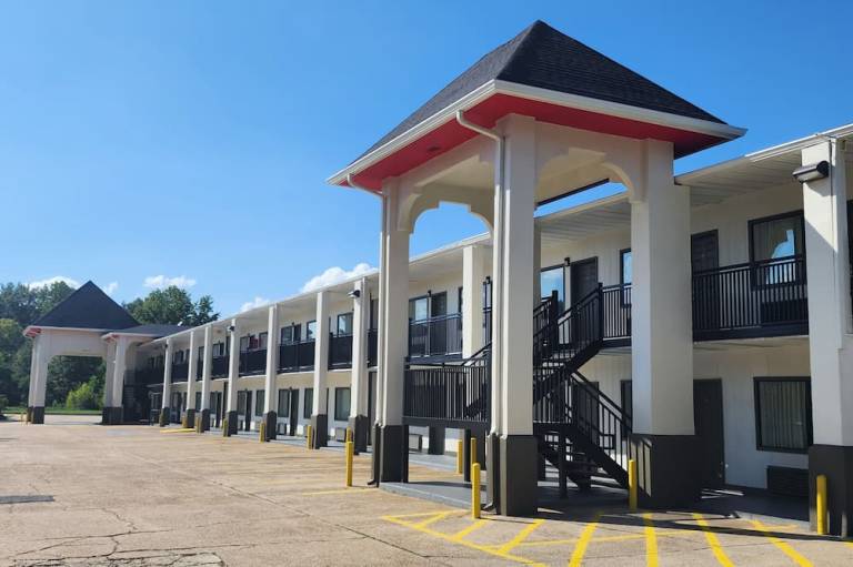Super 8 by Wyndham Shreveport