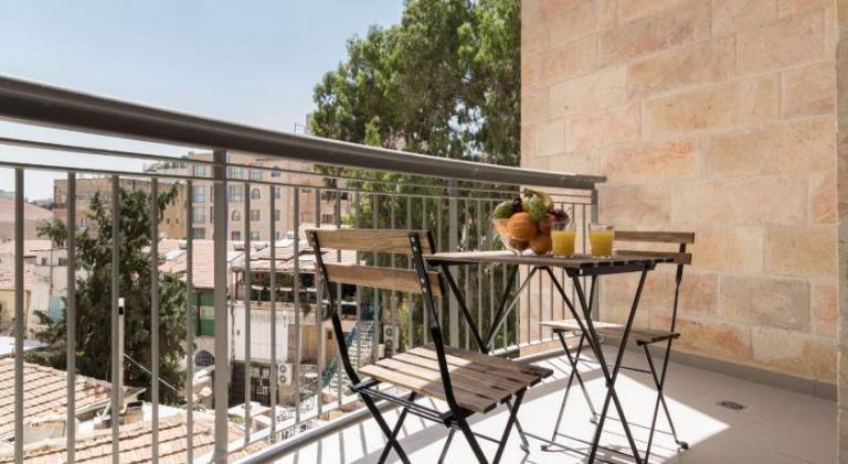 Apartment | Near Church of the Holy Sepulchre | Pet-friendly — photo 3