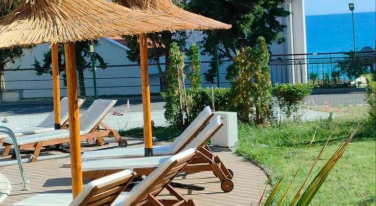 Lovely rental apartment with pool | Beach nearby | Dogs allowed — photo 5