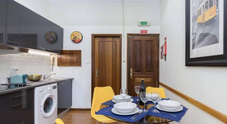 Apartment | Near São Bento Railway Station | Suitable for remote work — photo 5