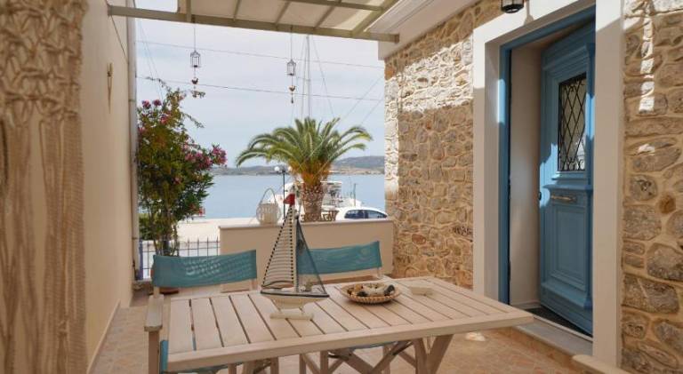 Διαμέρισμα Παραλία Κουβέρτα