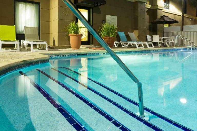 Hampton Inn & Suites Jacksonville-Airport — photo 5