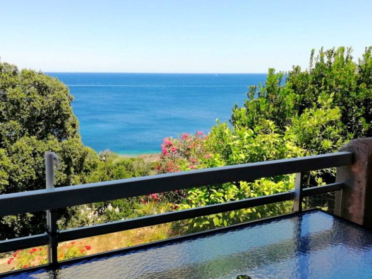 Apartment with terrace & barbecue | Sea view — photo 2