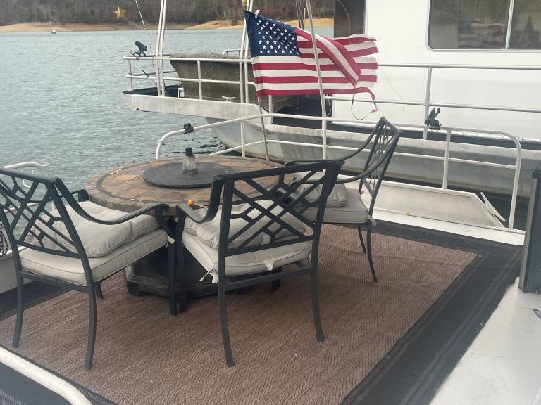 Houseboat Big Ridge State Park