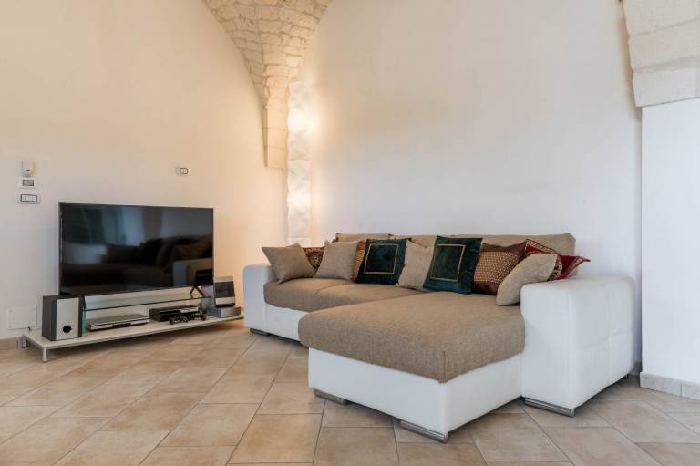 Villa with private pool, garden & barbeque — photo 4