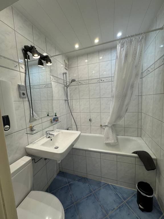 Holiday apartment with 1 room for 4 persons — photo 5