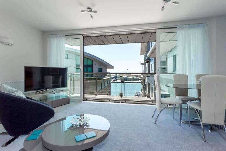 Apartment Poole