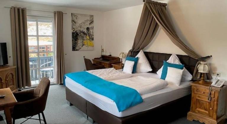 Schlosshotel Landstuhl — photo 2