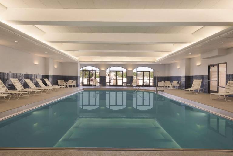 Hampton Inn & Suites Kansas City-Country Club Plaza in Kansas City, KS