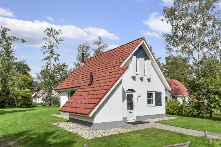 Bungalow Enter