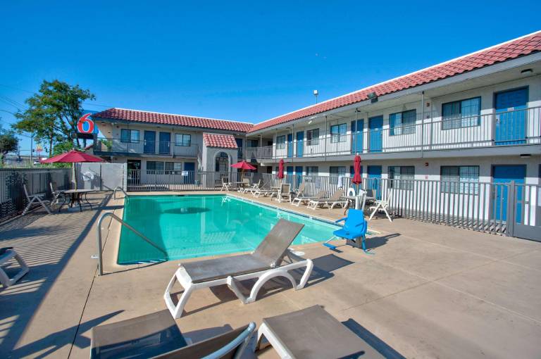 Motel 6 Tucson, AZ - East Williams Center in Tucson, AZ