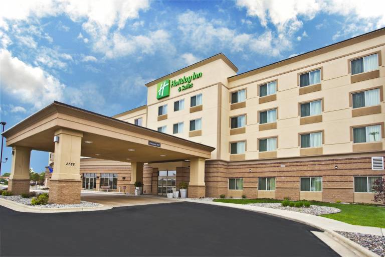 Holiday Inn & Suites Green Bay Stadium by IHG in Lam
