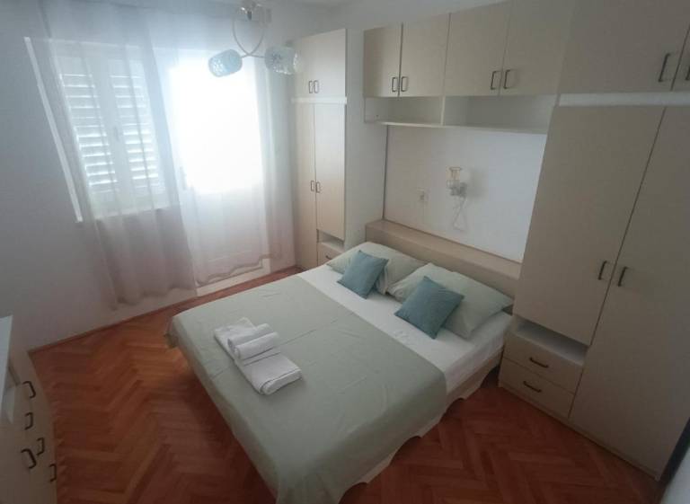 Family-oriented nice dedicated room with patio, grill & garden | Sea view | Pets are welcome — photo 3