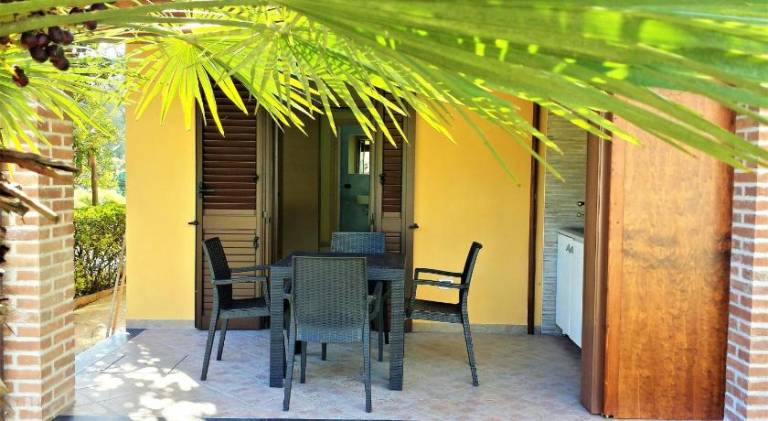 Serviced apartment with yard | Dogs allowed — photo 5