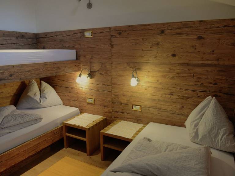 Ferienwohnung mit Hund in Mitterolang, Rasen-Antholz f&uuml;r max. 5 Personen