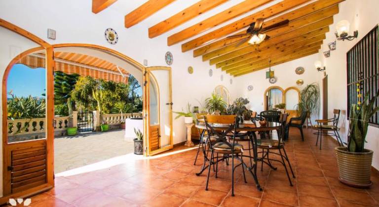 Fully equipped nice villa with yard, barbeque & private pool | Pet-friendly — photo 3