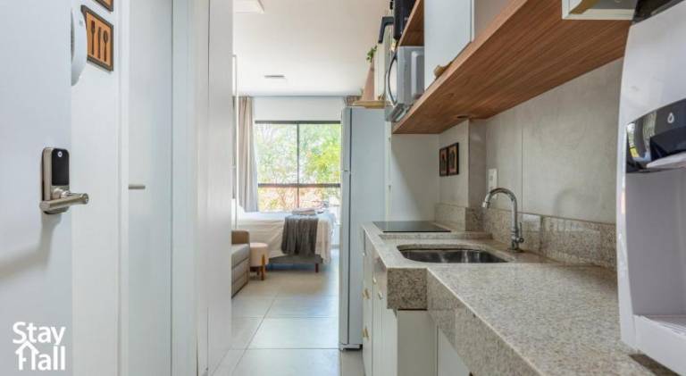 Lovely rental apartment with pool | Beach nearby | Perfect for remote work | Pet-friendly — photo 4