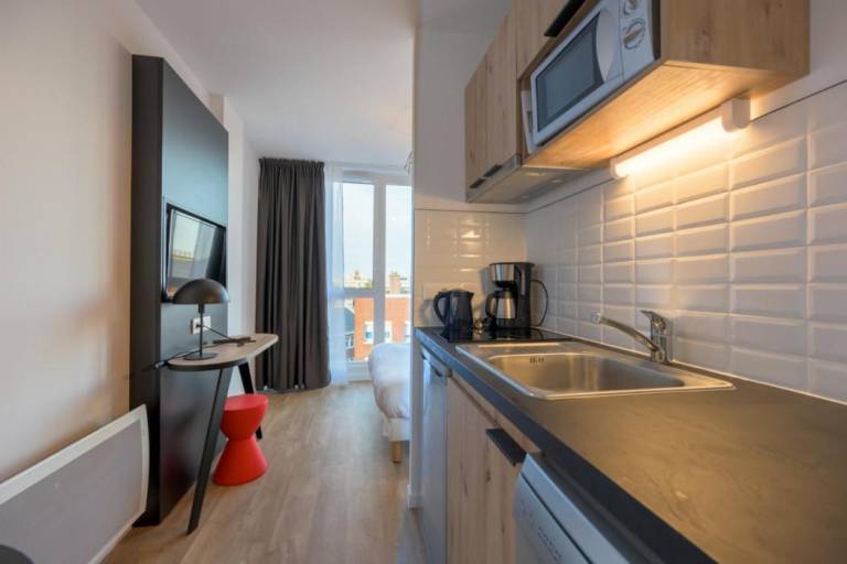 Charming serviced apartment | Pets are welcome — photo 5